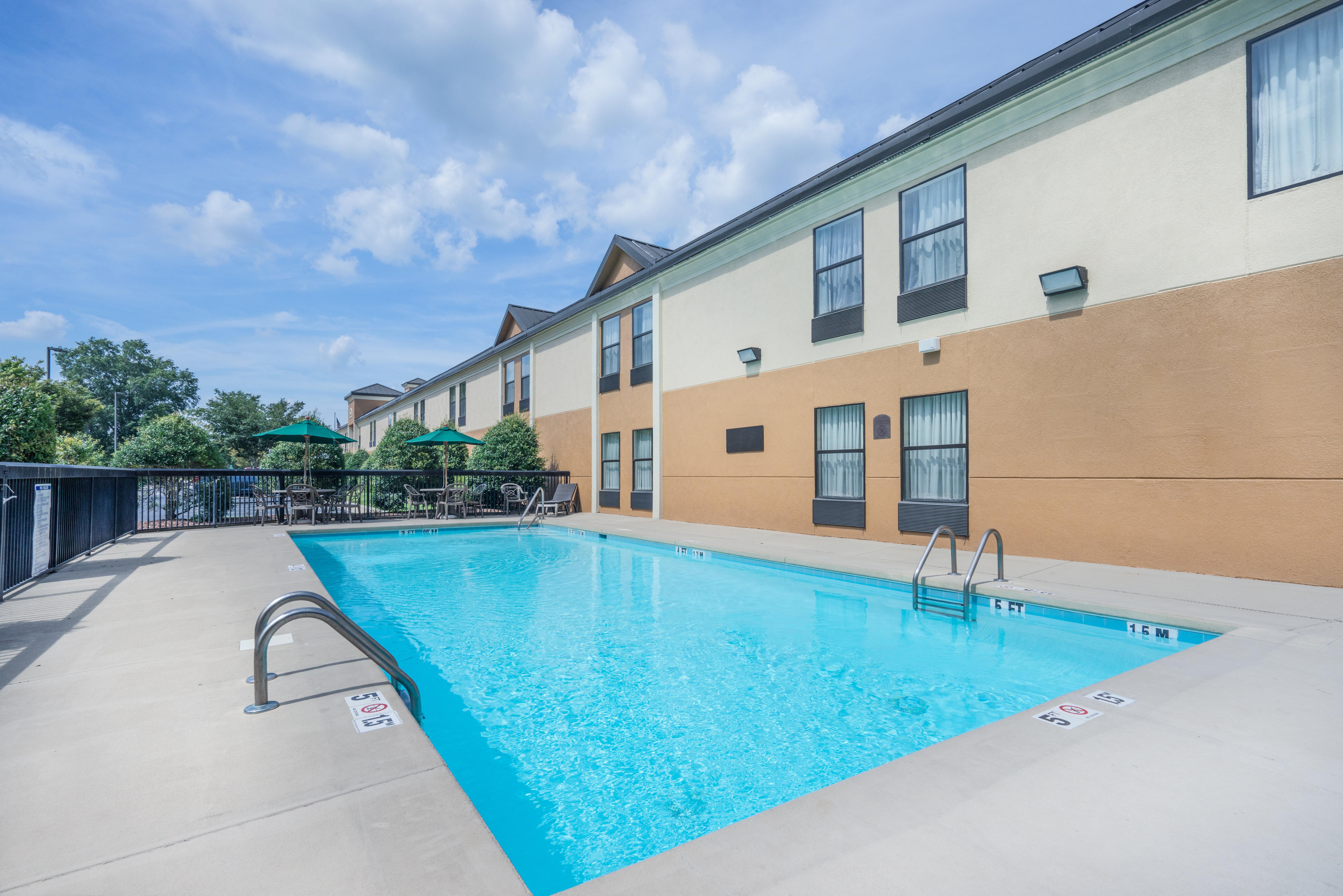 Hotel Clarion Pointe New Bern Exteriér fotografie